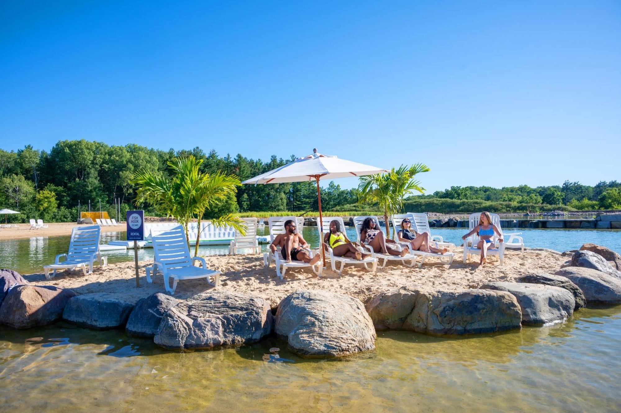 ויסקונסין דלס Natura Treescape Resort מראה חיצוני תמונה